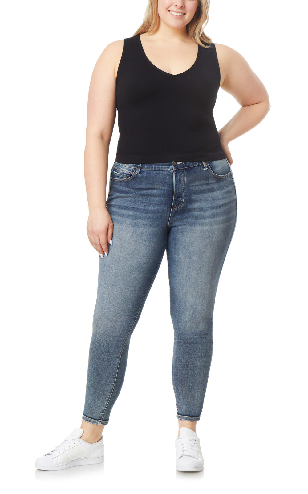 InstaSmooth® Olivia Seamless Rib V-Neck Tank 2 Pack Black/ White